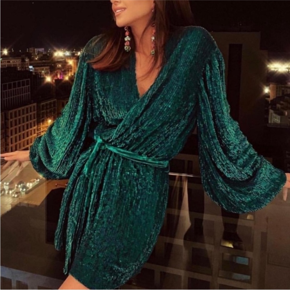 RETROFETE Dark Green Gabrielle Sequin Long Sleeve Mini Dress